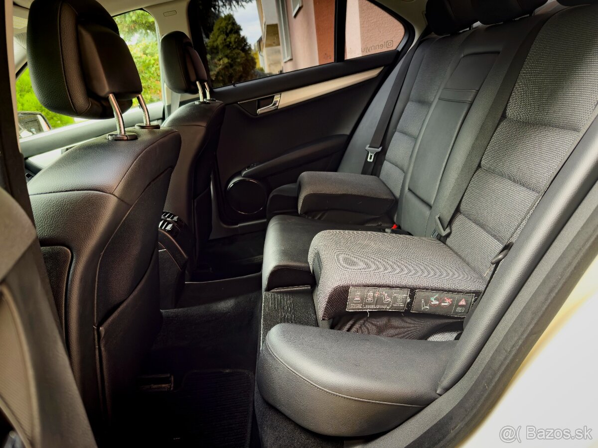 Mercedes Benz W204 C200 CDI - 8