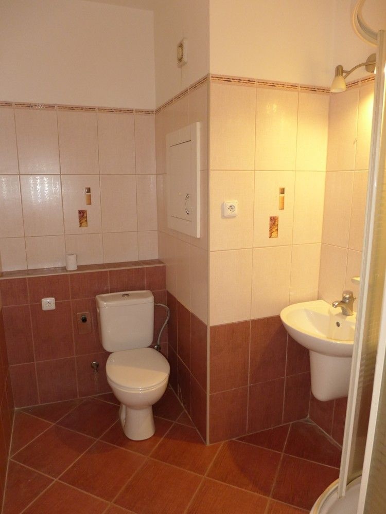 1izbák // Hurbanova 2, ŠAĽA - 8