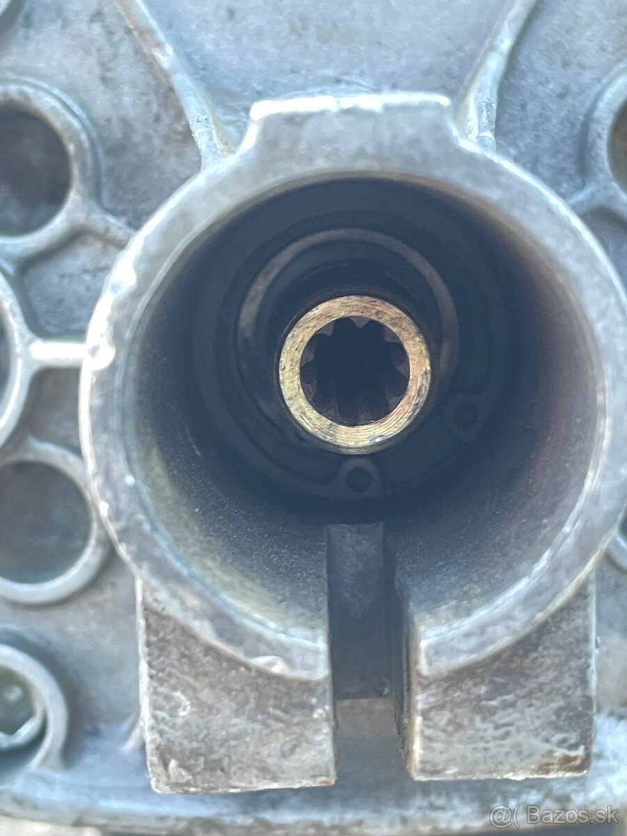 Predám motor HONDA GX 35 - 8