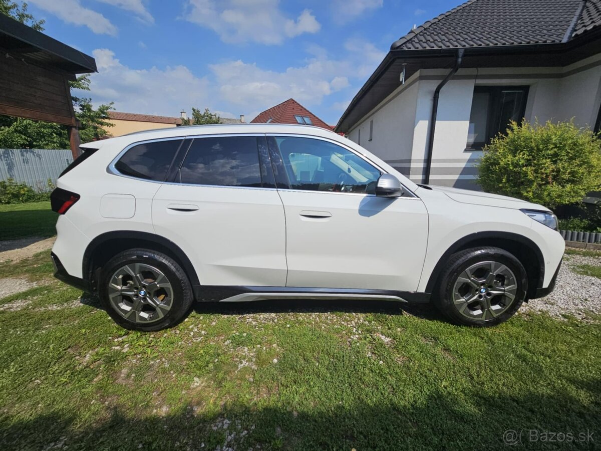 Predám BMW X1 SUV/Combi 115kw Automat - 8