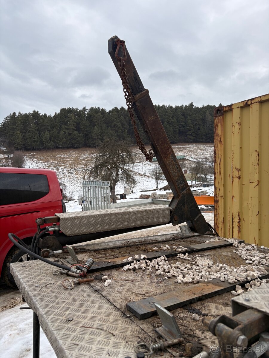 Multicar kontajnerova nadstavba na kratky razvor - 8