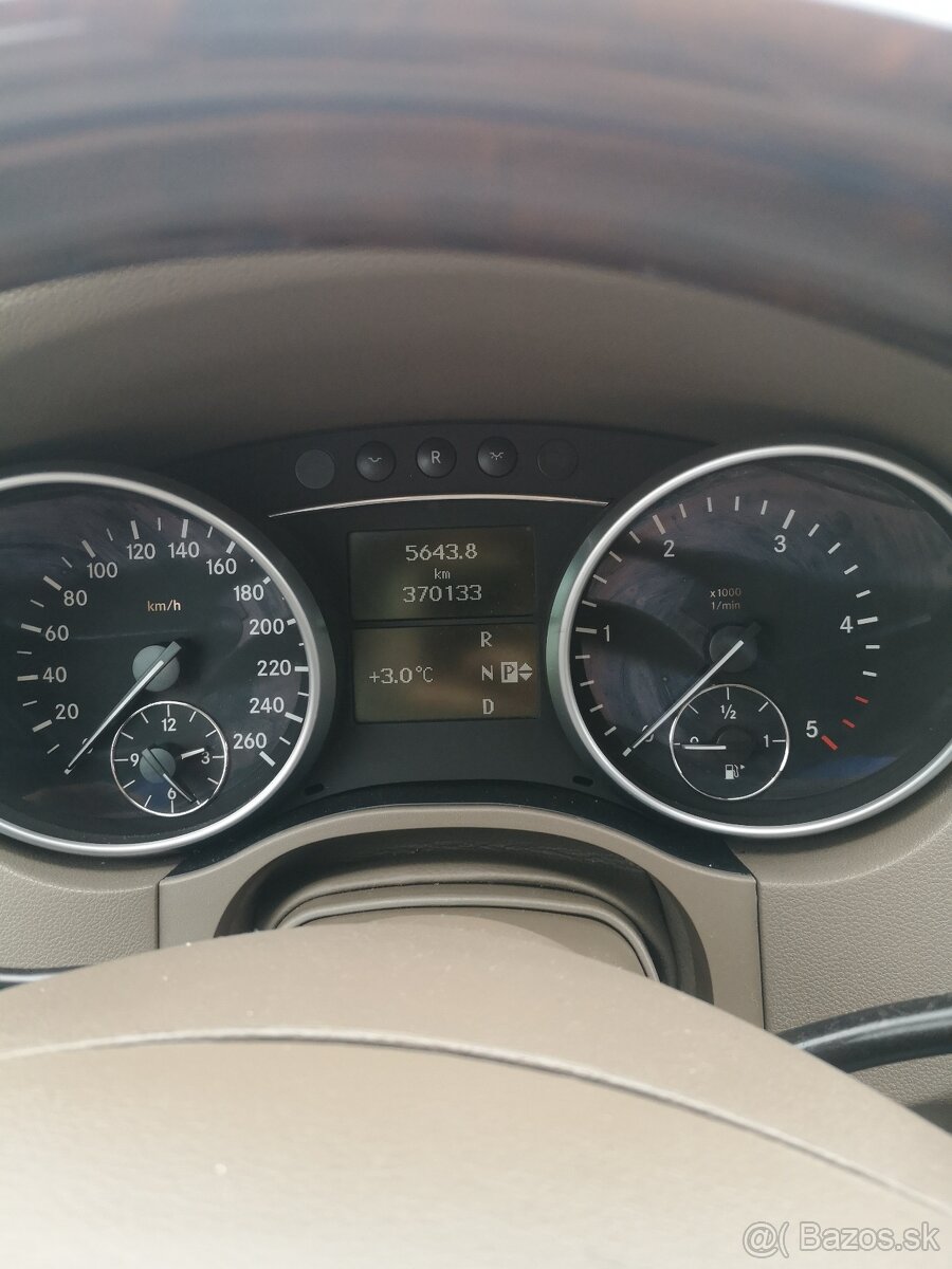 Mercedes-benz ML - 8