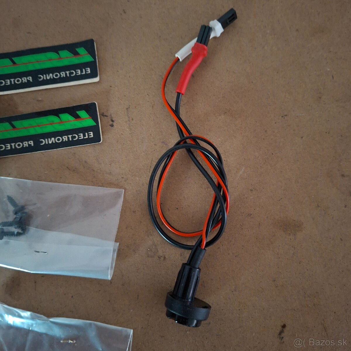 Dobový autoalarm Laserline 995 - 8