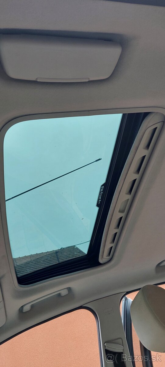 Predám FORD FOCUS C-MAX 1,6 TDCI Ghia, 2006 automat 7stupňov - 8