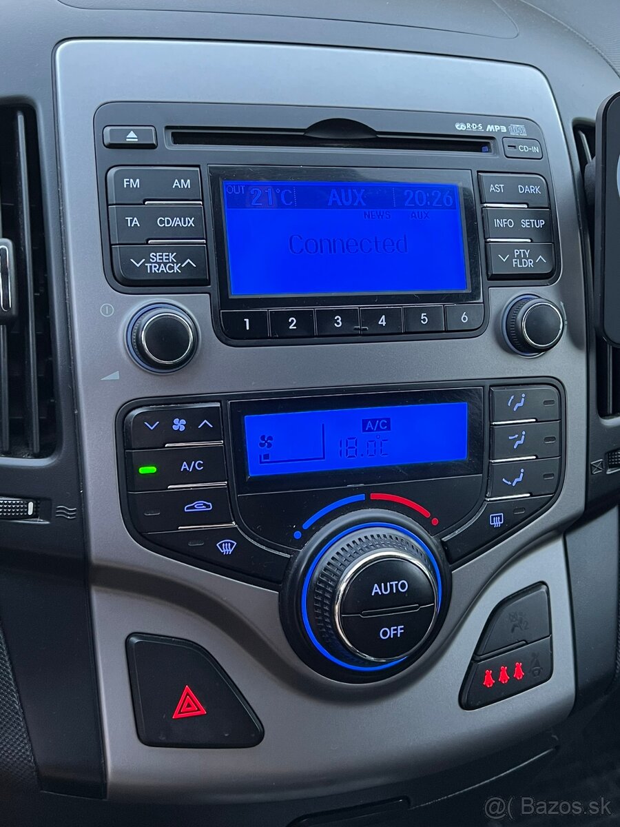 Predám Hyundai I30 1,6 CRDi - 8