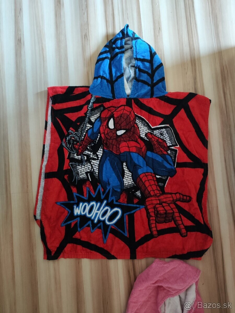 Obojstranna bundicka velkost 90 tj na 2 roky,aj osuska - 8