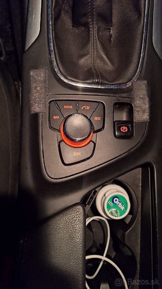 Opel insignia A 2.0 cdti 96kw - 8