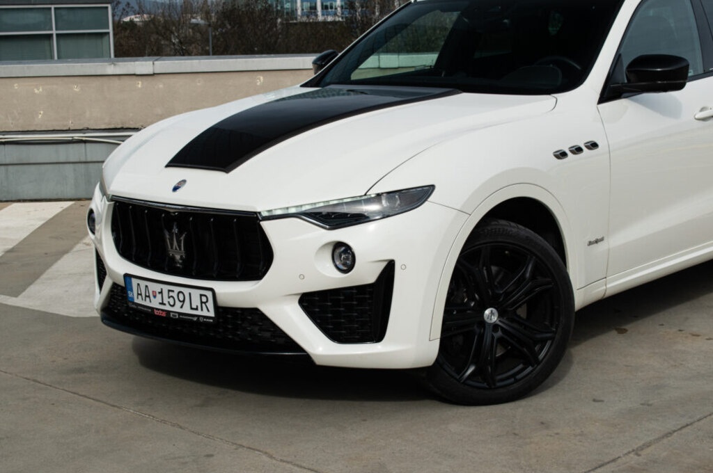 Maserati Levante SQ4 - 8