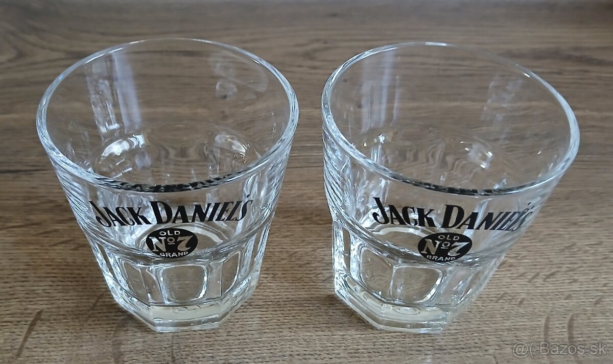 Retro karafa + 2 štamperlíky - 8