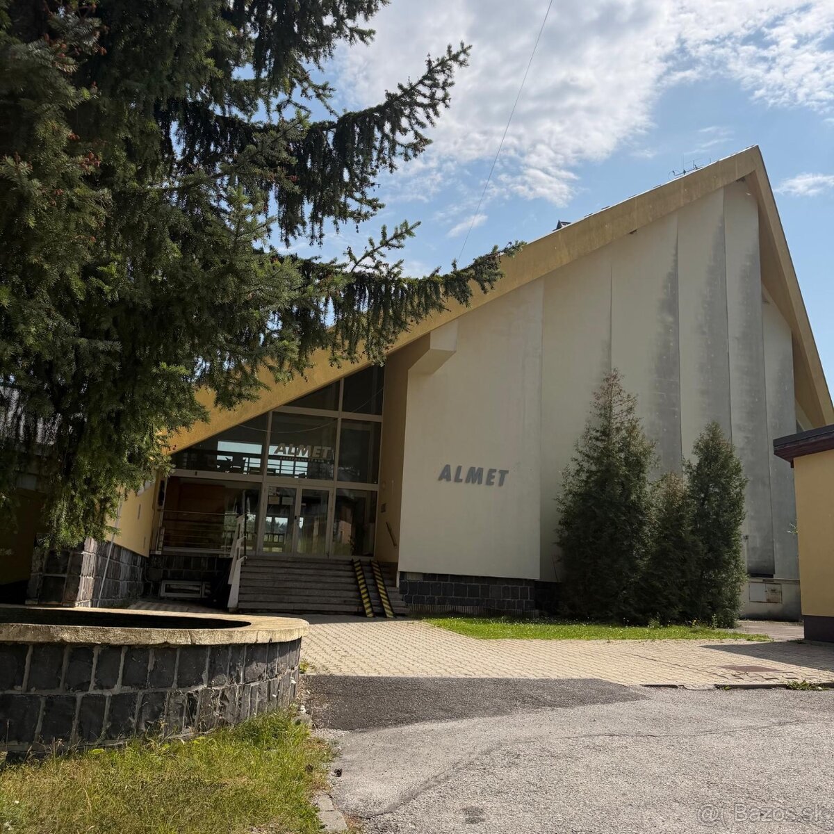 NA PREDAJ: 2i apartmán v srdci Donovál - 8