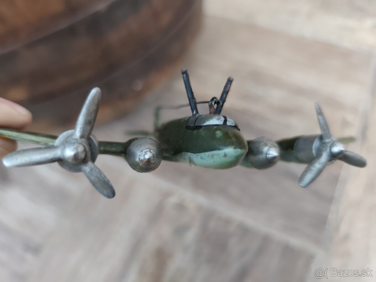Luftwaffe lietadlo He 111 - 8