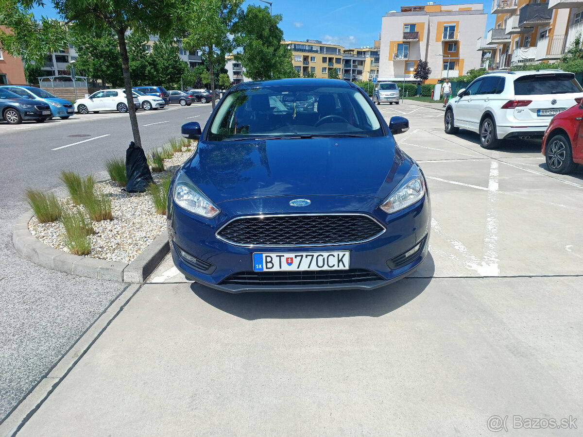 Ford Focus 1.6 benzín - 8
