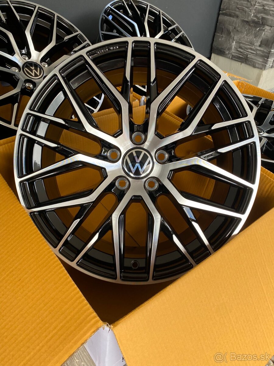 5x112 MAM RS4 - 8