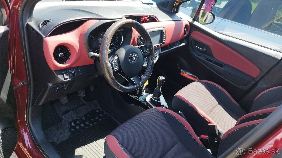 TOYOTA YARIS Selection, 1.5 VVT-iE, manuál 6-st., 70.000 km. - 8