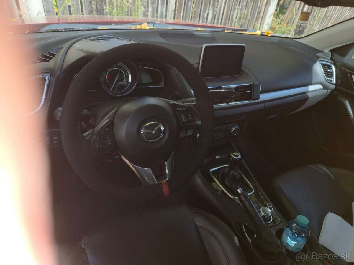 Mazda3 typ BM rok 2015 2.2 diesel sedan bordová - 8