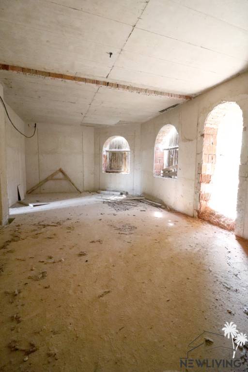 PREDAJ: veľkolepá hrubá stavba, Dolné Trhovište - 8