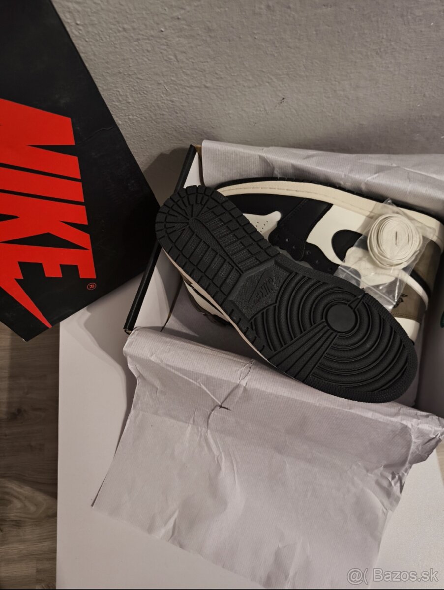 Jordan 1 High Dark mocha 🤎⚪⚫ - 8