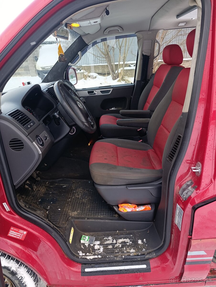 Vw multivan t5 - 8