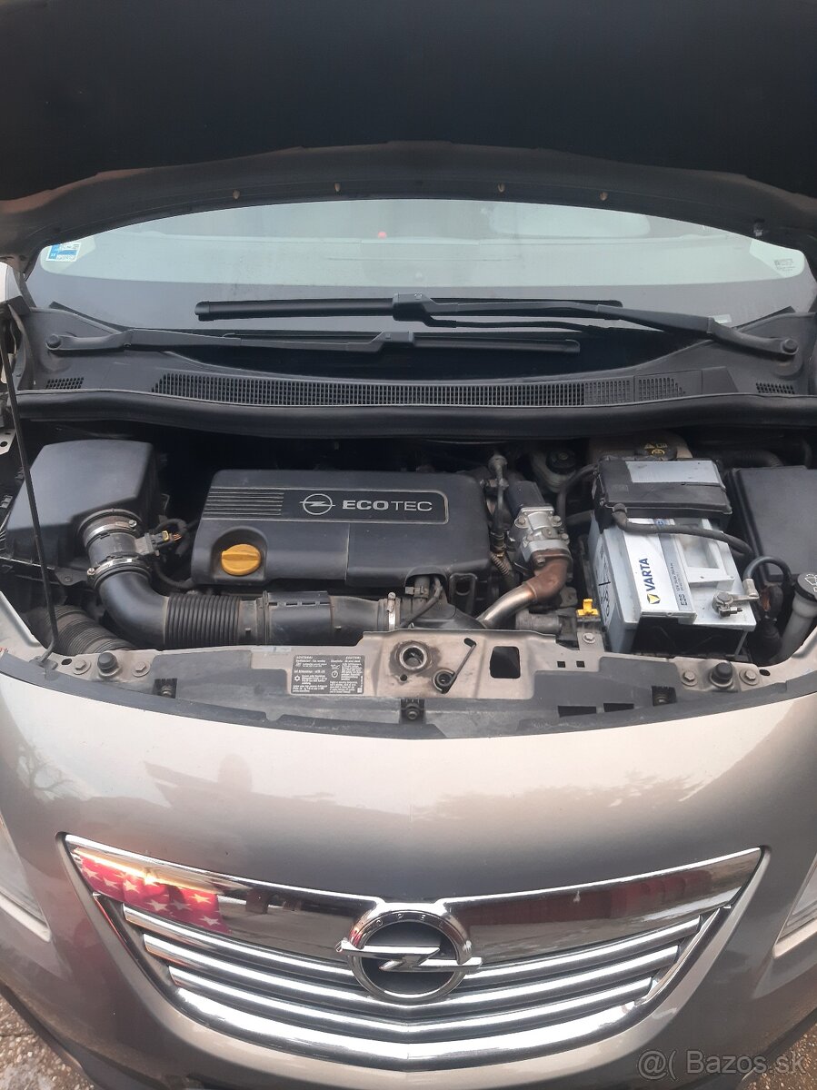 Opel Meriva b 2010 - 8