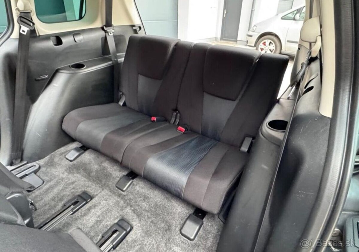 Mazda 5 1.6 MZR-CD, 7míst nafta manuál 85 kw - 8