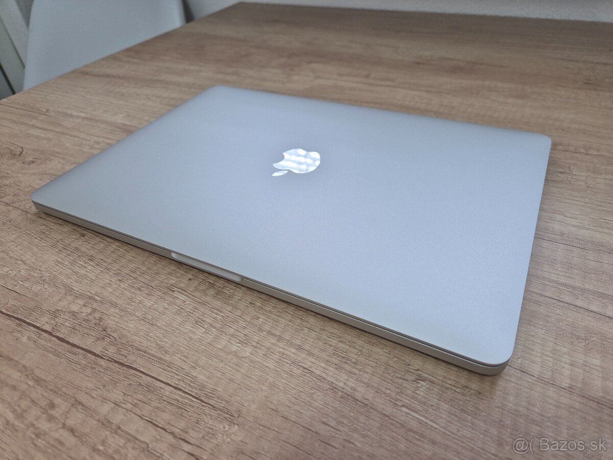 MacBook Pro (13-inch, late 2016, Two Thunderbolt 3 ports) - 8