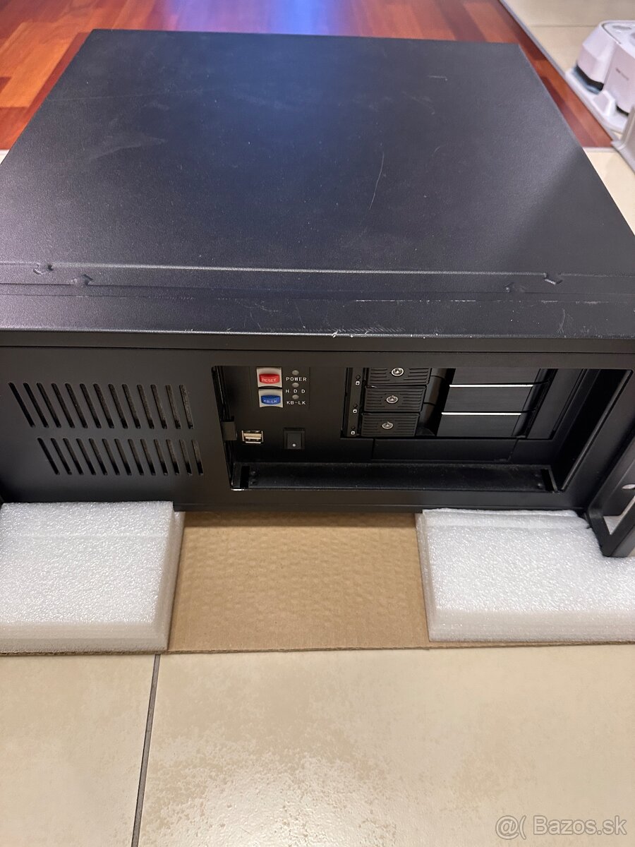 Interný rámček Silverstone FS303 z 2x 5,25" na 3x 3,5" - 8