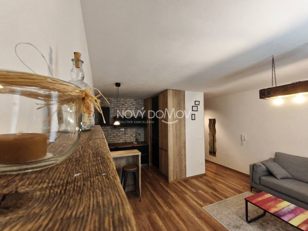 P R E N Á J O M - voľný ihneď - 8