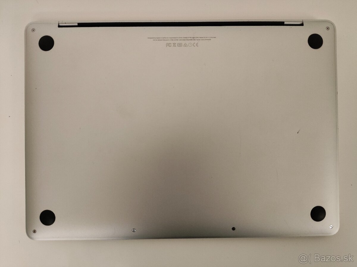 MacBook Pro 2017 | i5 • 8GB • 256GB SSD - 8