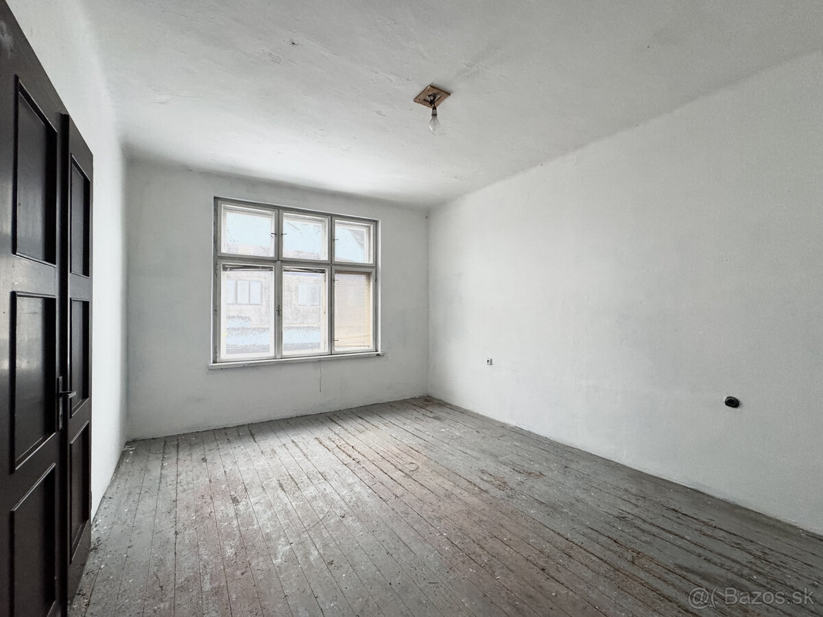 Na predaj staromestský dom v centre Kysuckého Nového Mesta - 8