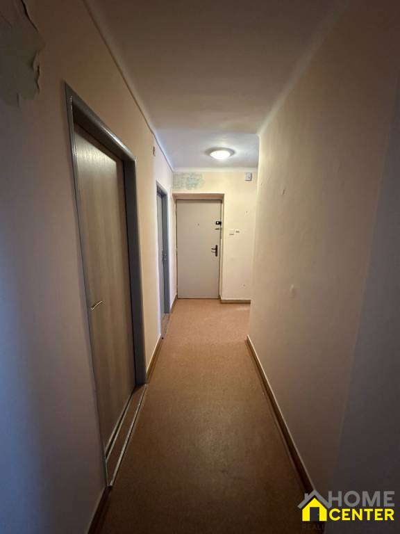 PREDAJ : 2 IZBOVÝ TEHLOVÝ BYT V KOMÁRNE - 8
