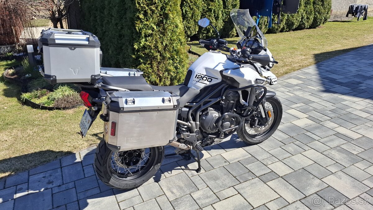 TRIUMPH TIGER 1200 XCX - 8