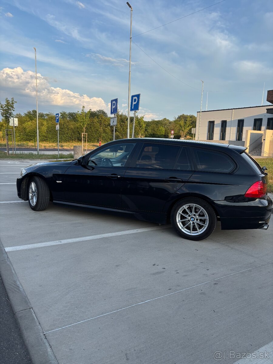 Predám BMW E91 320D 130kw FACELIFT - 8