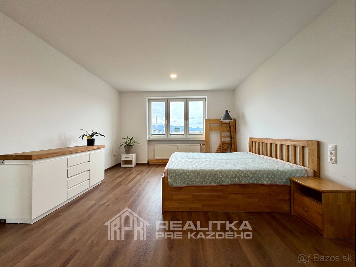 Na predaj krásny a zariadený 3 izbový byt v Žiline - 8