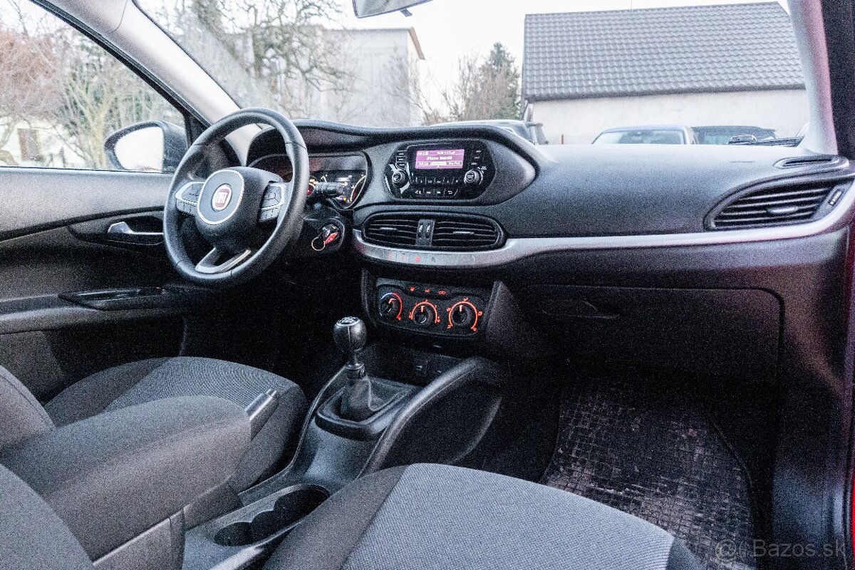 Fiat Tipo 1.4 benzín - 8