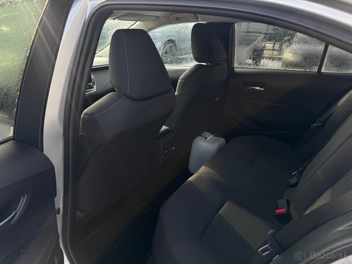 2022 Toyota Corolla 1.5 Automat - 8