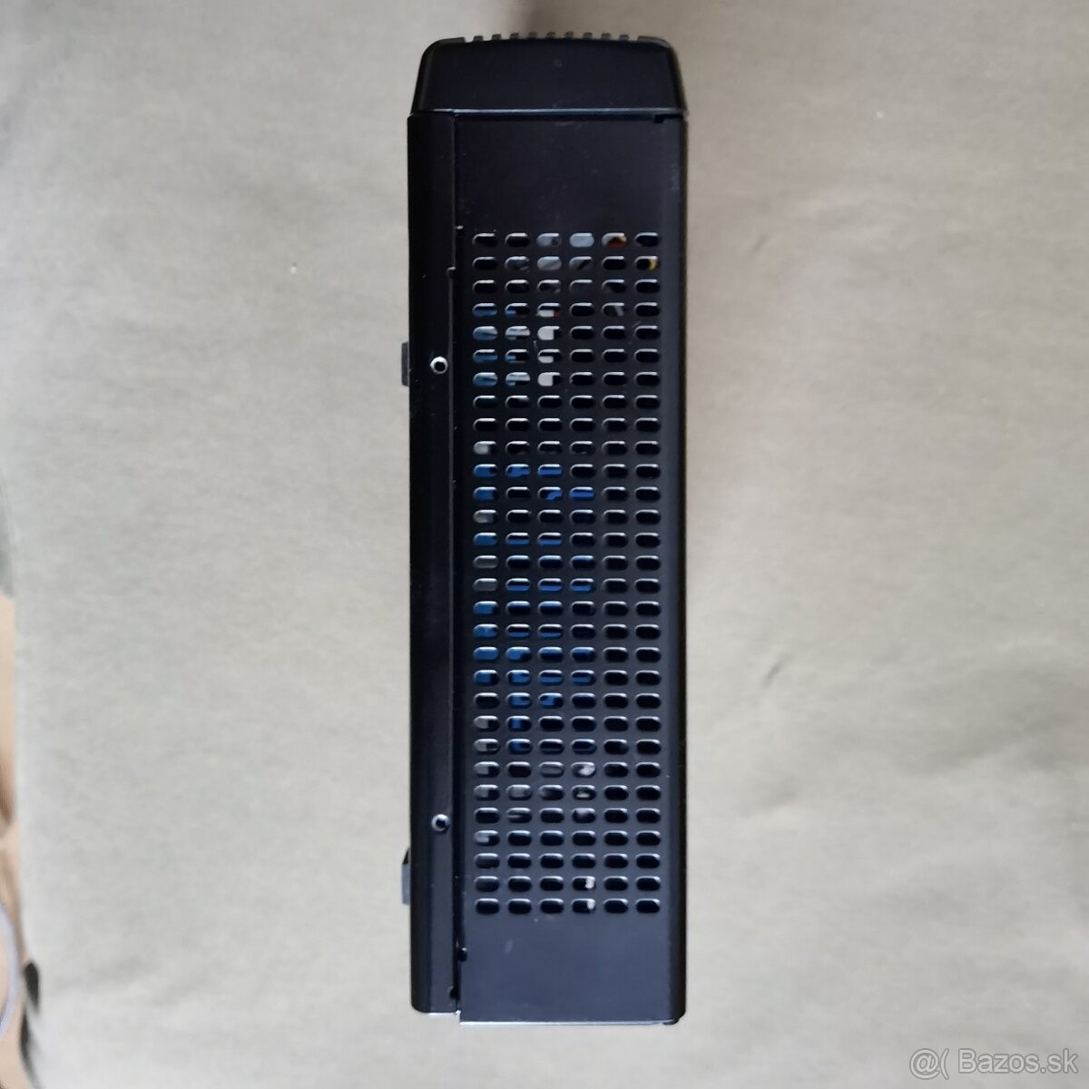 Predám mini-PC ASUS AT3IONT-I Intel Atom 330 1,60Hz 4GB RAM - 8