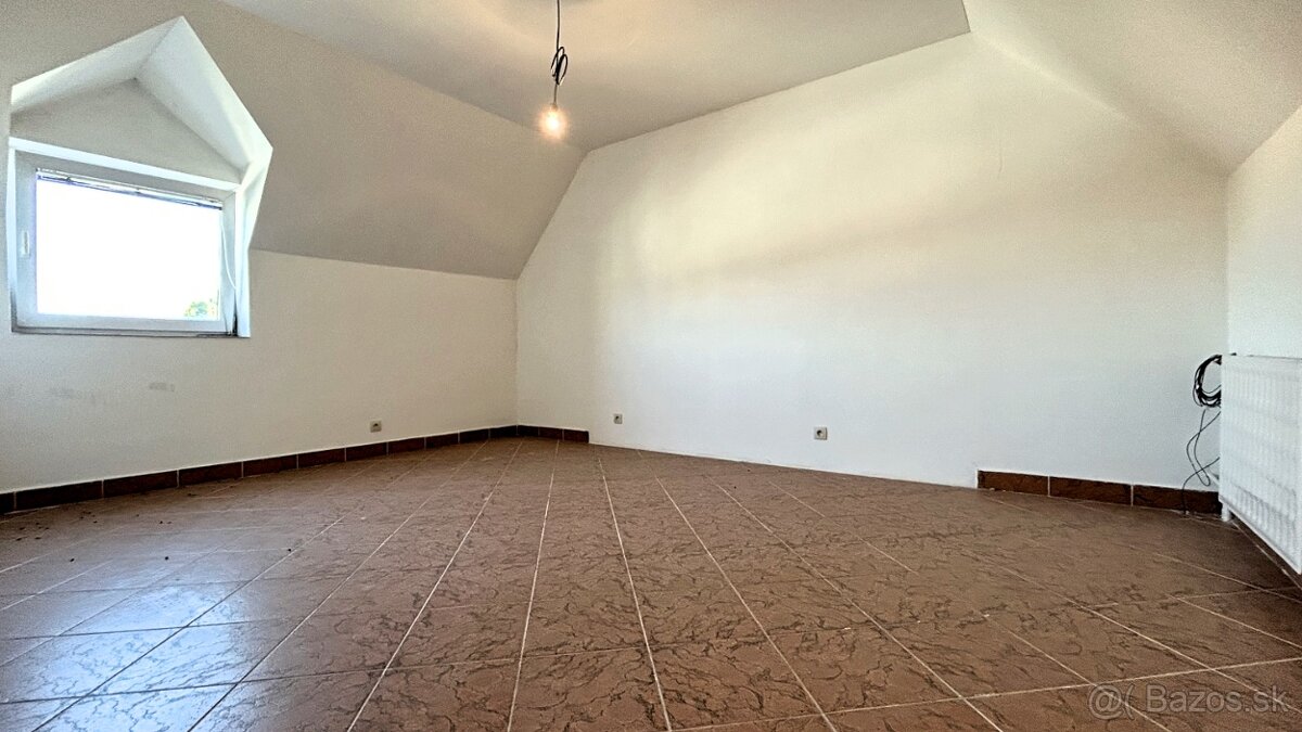 Priestranný 4-izbový byt 103,7 m² - 8