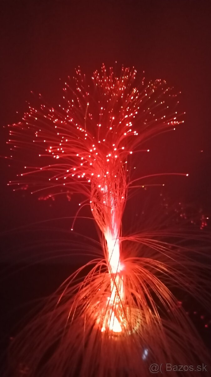 stará lampa s optickými vláknami. - 8