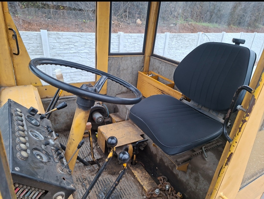 Hon UN 053.2 4x4 - 8