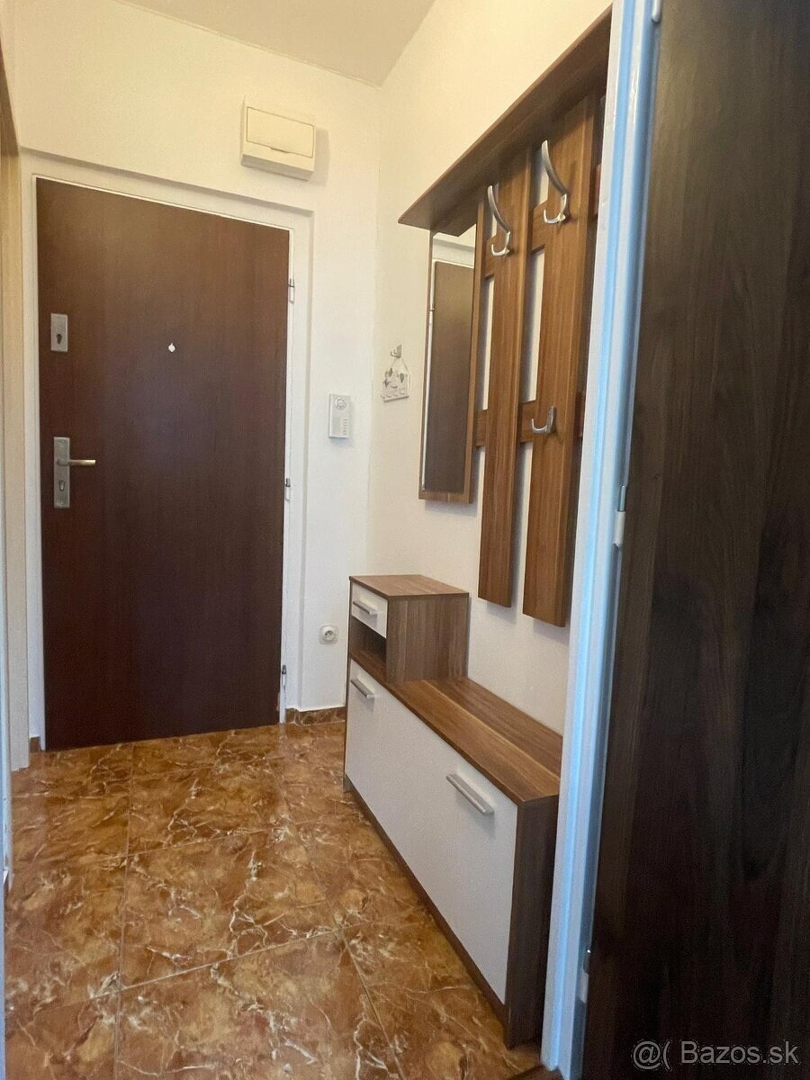 na prenájom krásny 1 izbový byt - CENTRUM - 8