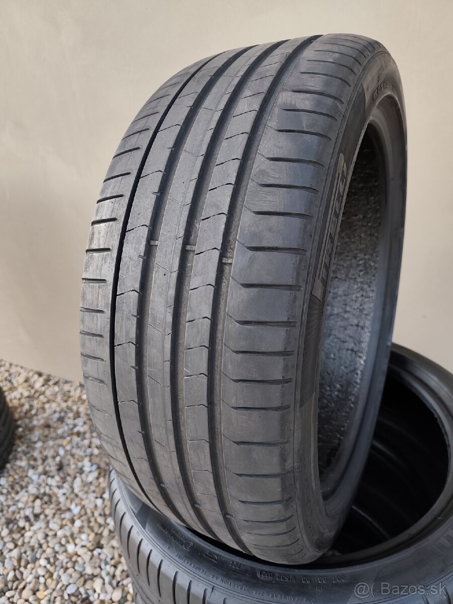 Letné pneumatiky Pirelli 245/40R19 - 8