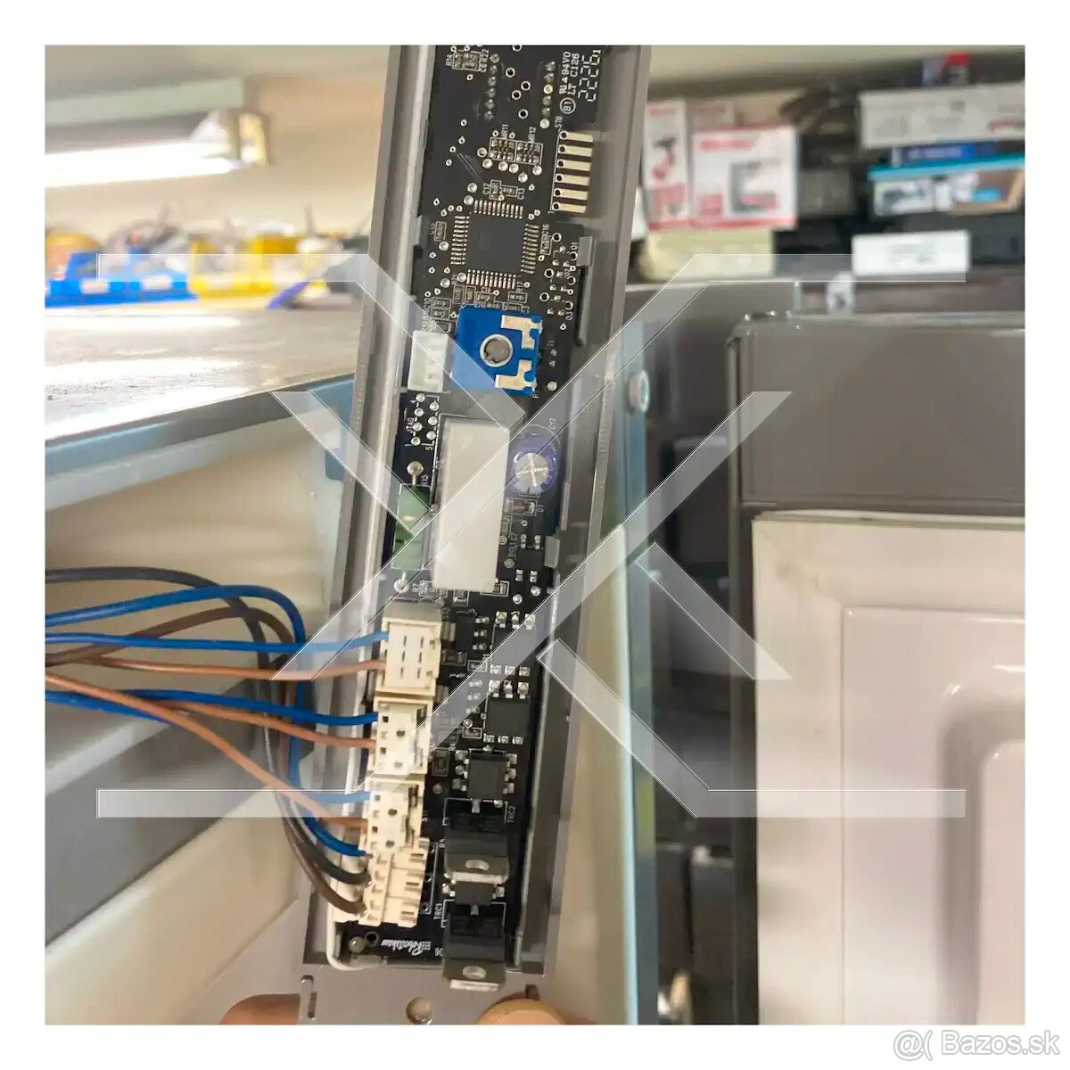 Oprava elektroniky už od 30€ - 8