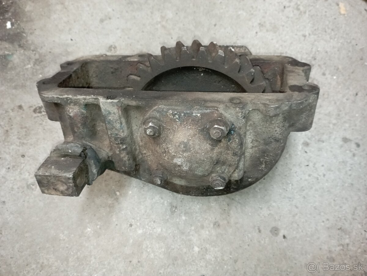 Prídavna prevodovka v3s, bočný vývod na hydraul. čerpadlo - 8