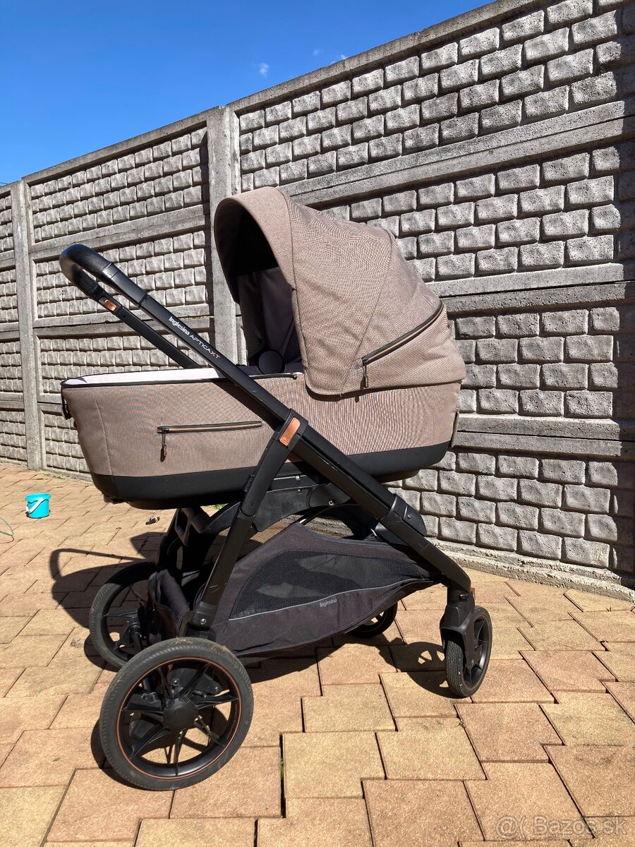 Inglesina Aptica XT - 8