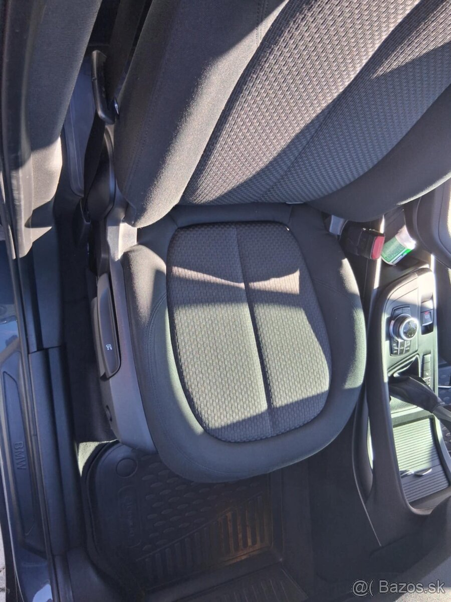 BMW X1 sDrive 18d - 8