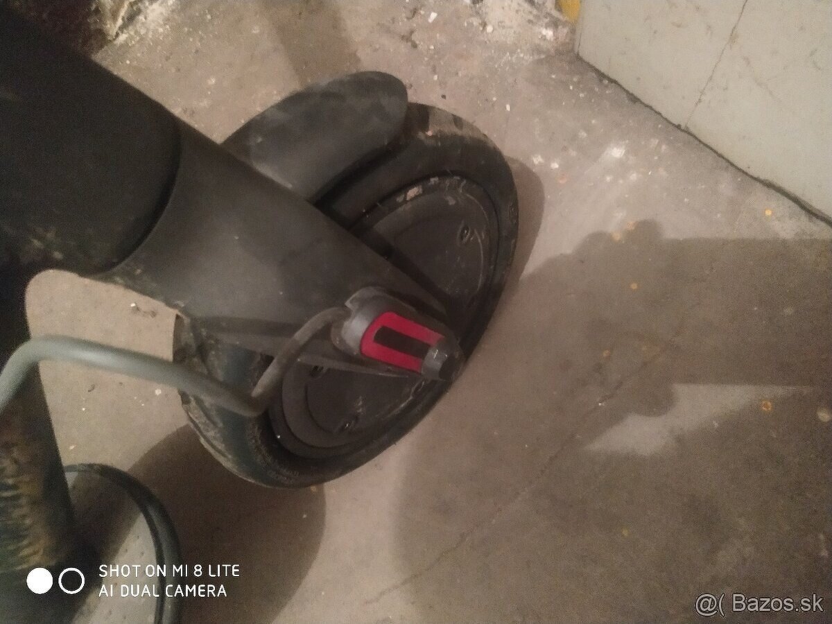 Elektricka kolobezka xiaomi a kugoo - 8