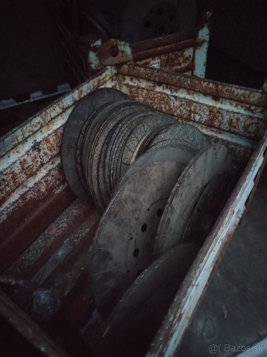 Spojka,lamela,pakne, brzdové obloženia - 8