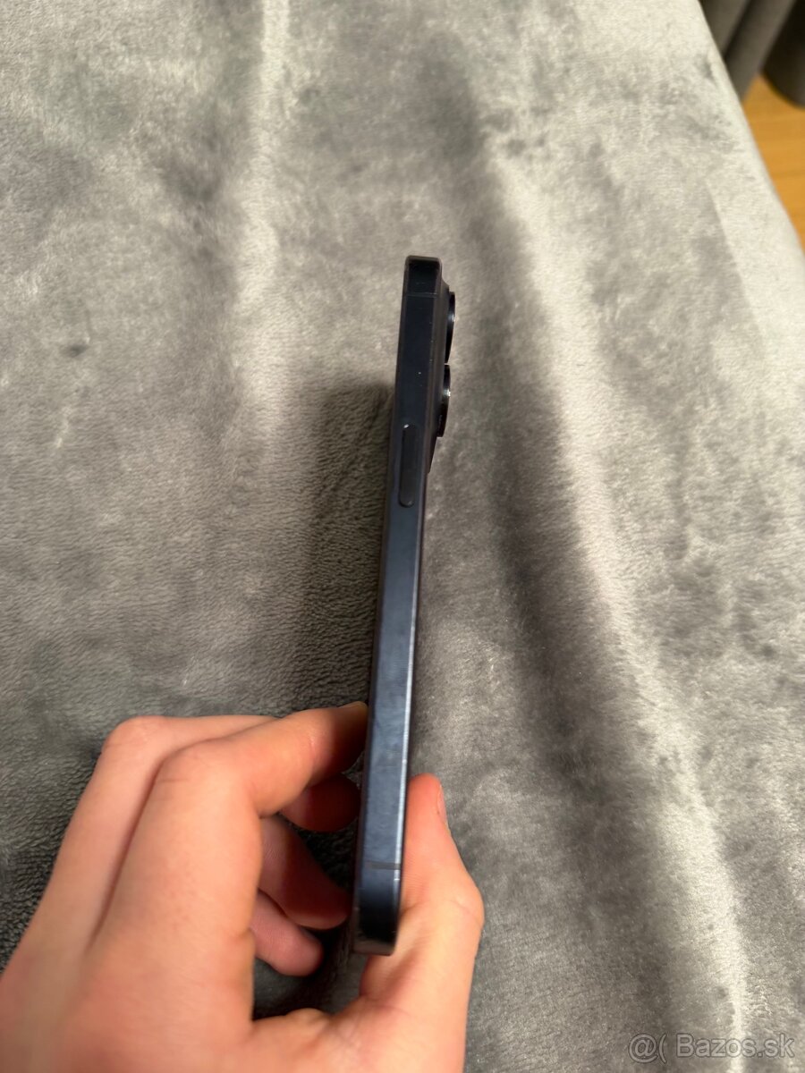 Iphone 15 pro 256 GB - 8