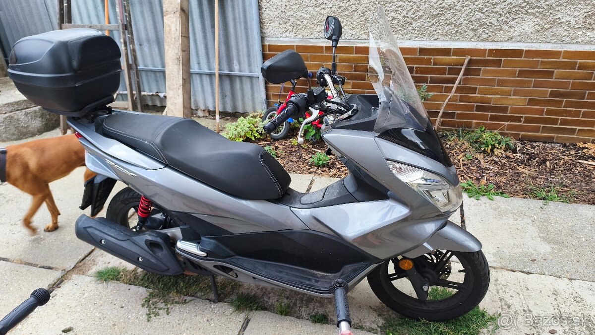 Honda 125 - 8