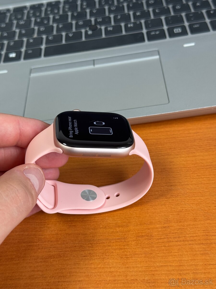 Apple Watch 11 46mm Rose Gold - rok záruka, malý skrabanec - 8